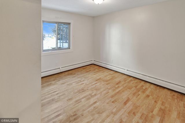 2446 Aldrich Avenue S 108, Minneapolis, MN 55405