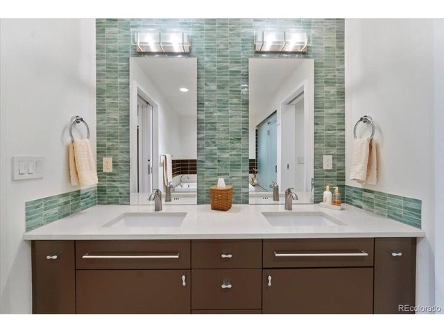 1690 Bassett St 6, Denver, CO 80202