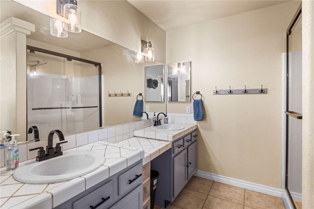 1941 Motor Avenue, Kingman, AZ 86401