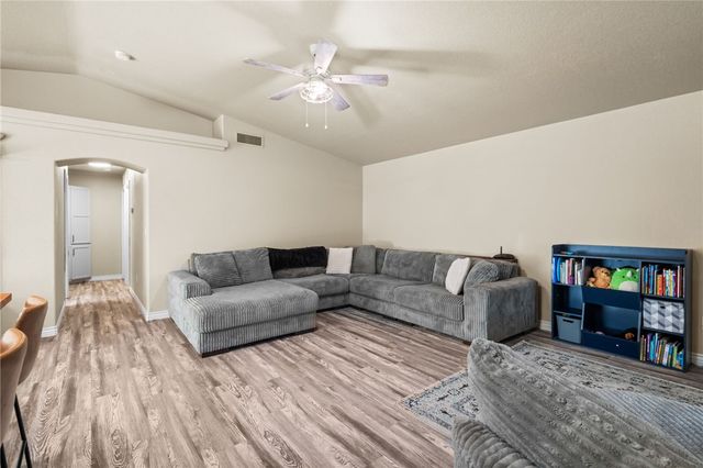 1941 Motor Avenue, Kingman, AZ 86401