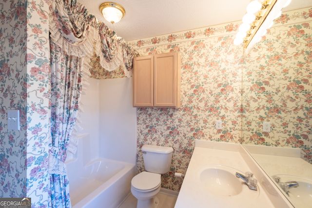 954 Greystone Court, Macon, GA 31204