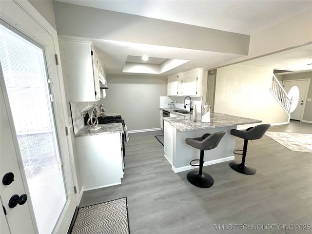 9119 E 87th Place, Tulsa, OK 74133
