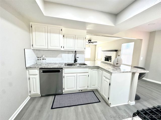 9119 E 87th Place, Tulsa, OK 74133