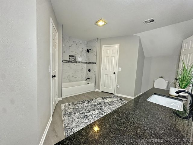 9119 E 87th Place, Tulsa, OK 74133