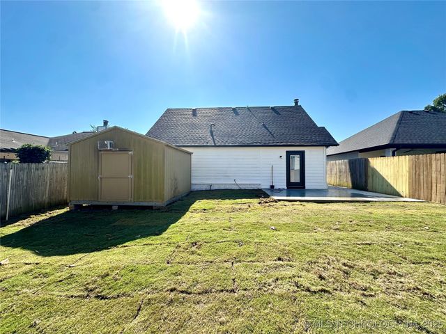 9119 E 87th Place, Tulsa, OK 74133
