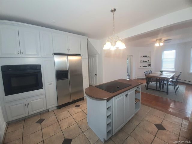 46 Old Post Road, Staatsburg, NY 12580