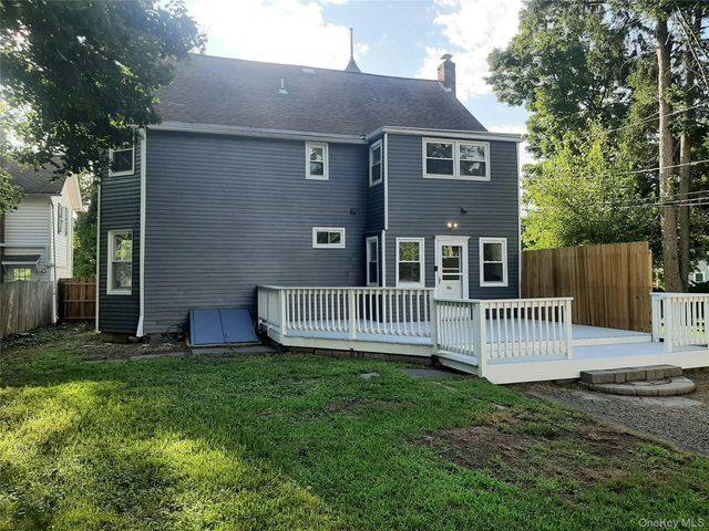 46 Old Post Road, Staatsburg, NY 12580