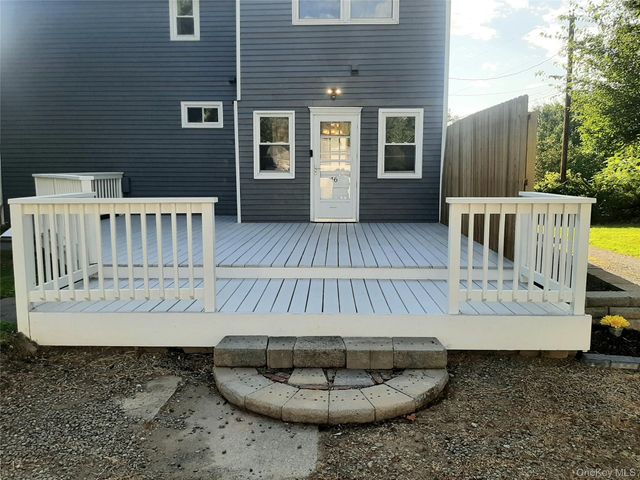 46 Old Post Road, Staatsburg, NY 12580