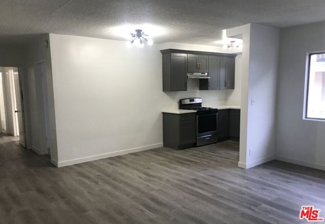 5732 Lexington Avenue, Los Angeles, CA 90038