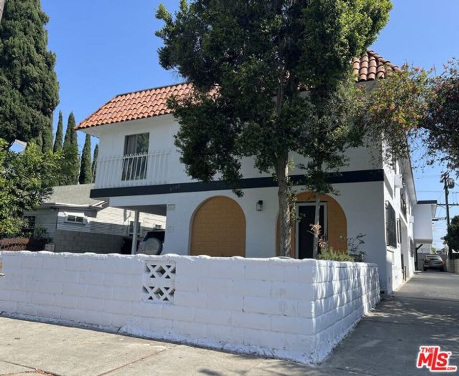 5732 Lexington Avenue, Los Angeles, CA 90038