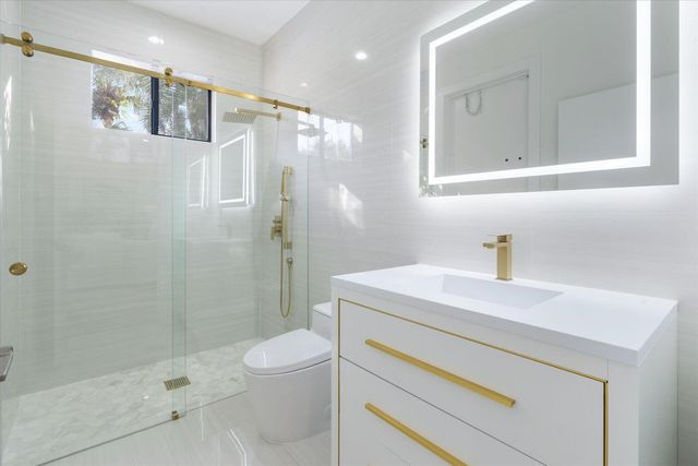 13602 Verde Drive, Palm Beach Gardens, FL 33410