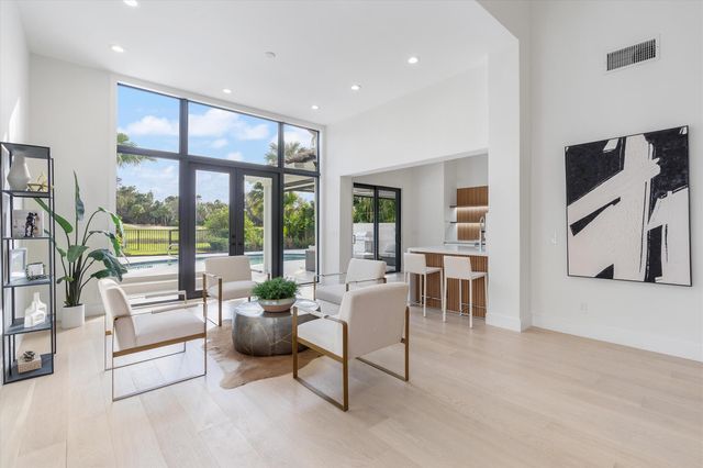 13602 Verde Drive, Palm Beach Gardens, FL 33410