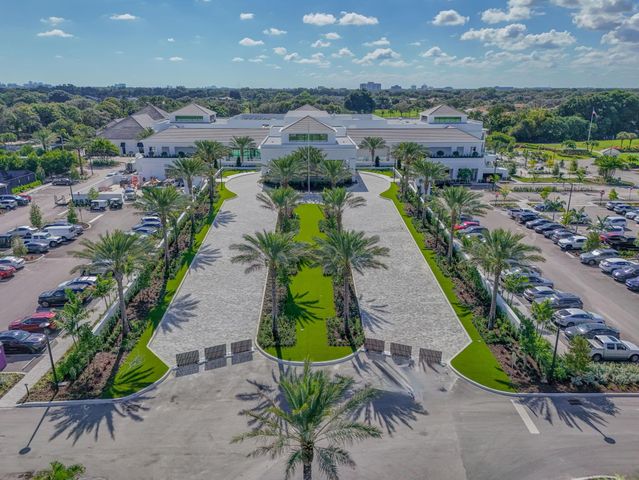 13602 Verde Drive, Palm Beach Gardens, FL 33410