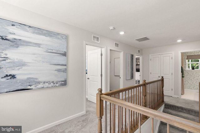 11 PADDOCK CT, Ridgeley, WV 26753