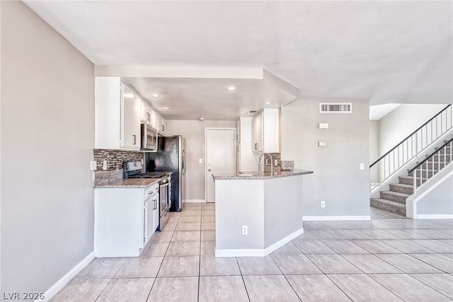 217 MOOSE Lane, Las Vegas, NV 89145