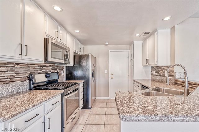217 MOOSE Lane, Las Vegas, NV 89145