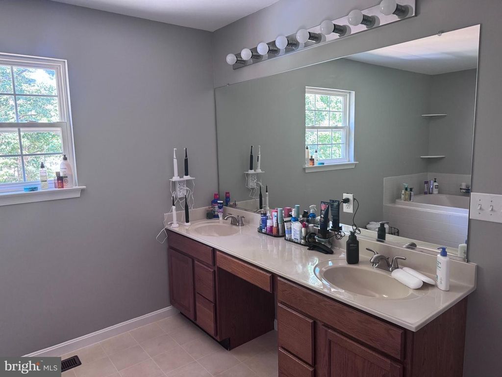 Image 27 of property listing at 12567 CHILDRESS ROAD, Lusby, MD 20657