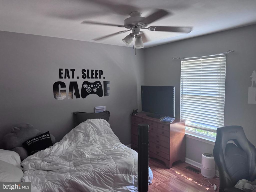 Image 28 of property listing at 12567 CHILDRESS ROAD, Lusby, MD 20657