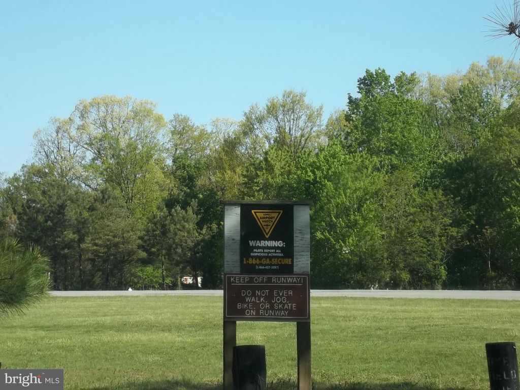 Image 44 of property listing at 12567 CHILDRESS ROAD, Lusby, MD 20657