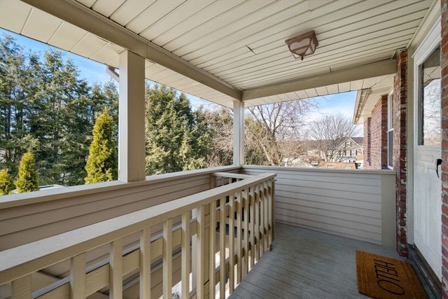 34 Gill Rd 4, Waltham, MA 02453