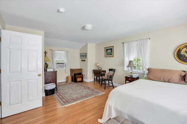 213 Buckwood Drive, Hyannis, MA 02601