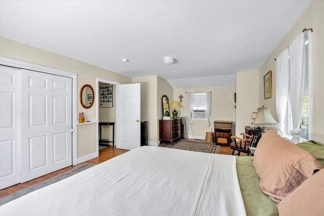 213 Buckwood Drive, Hyannis, MA 02601
