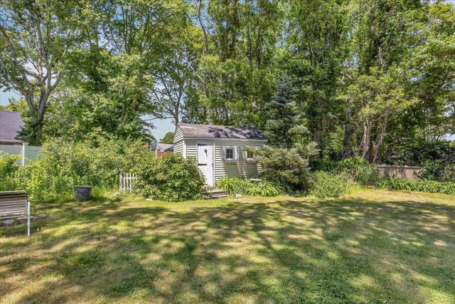 213 Buckwood Drive, Hyannis, MA 02601