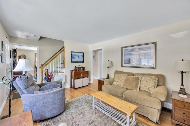 213 Buckwood Drive, Hyannis, MA 02601