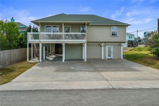 4030 Walker Dr, Corpus Christi, TX 78418