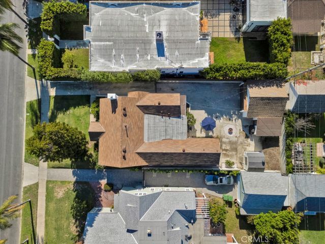 337 N Beachwood, Los Angeles, CA 90004