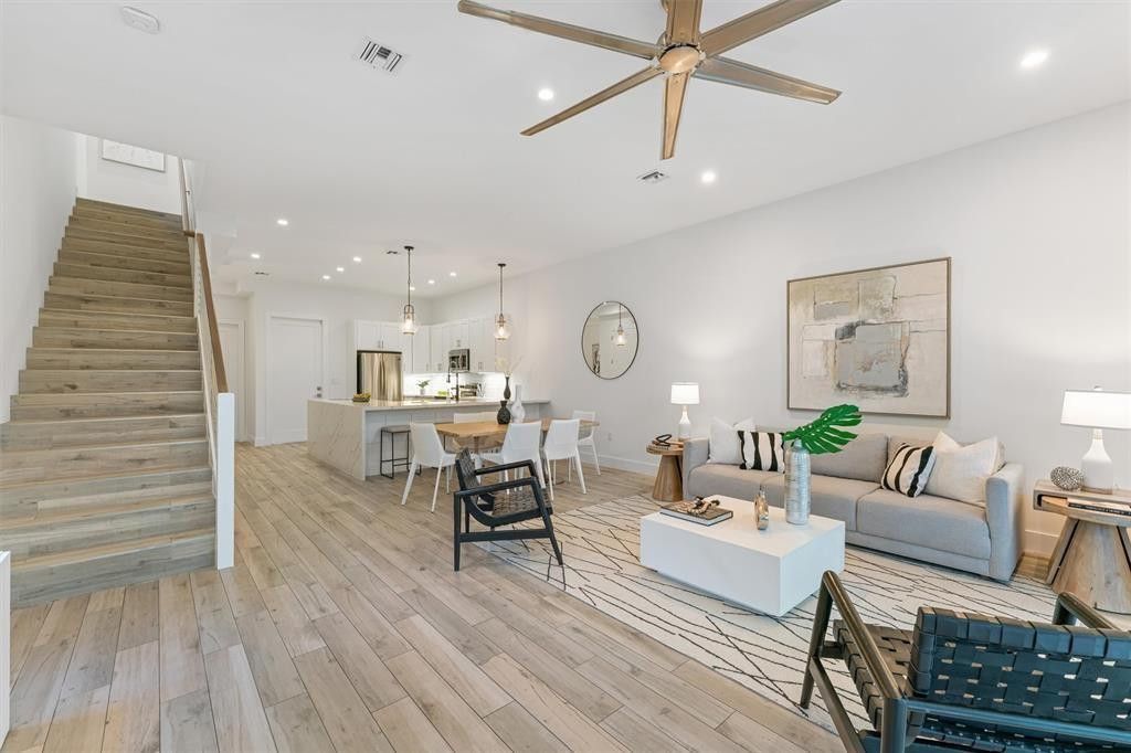 1121 SW 2 Court, Fort Lauderdale, FL 33312