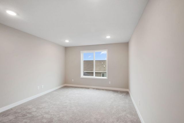 2157 Westpointe Drive, Hastings, MN 55033