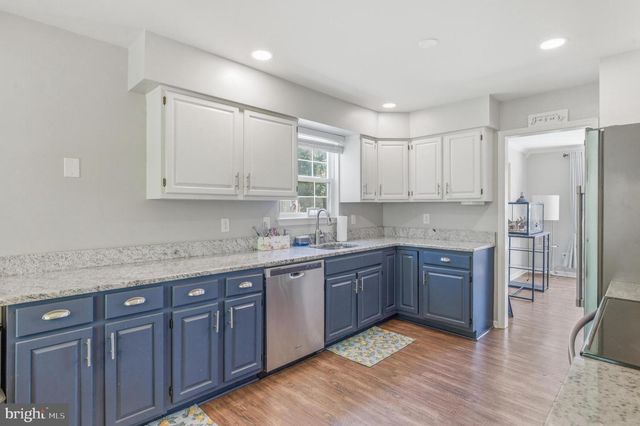 506 AUGUSTA DR, Coatesville, PA 19320