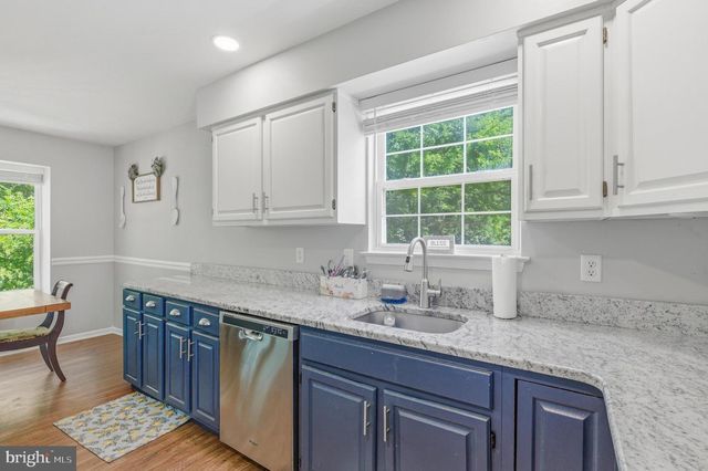 506 AUGUSTA DR, Coatesville, PA 19320