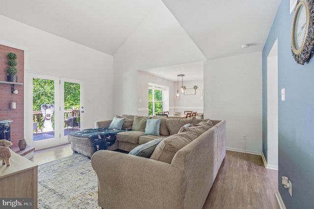 506 AUGUSTA DR, Coatesville, PA 19320