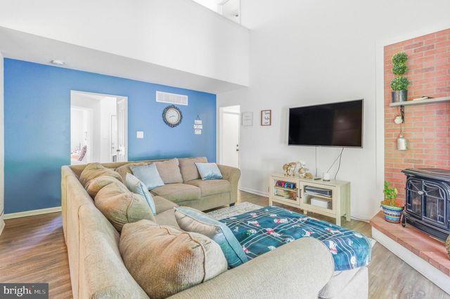 506 AUGUSTA DR, Coatesville, PA 19320