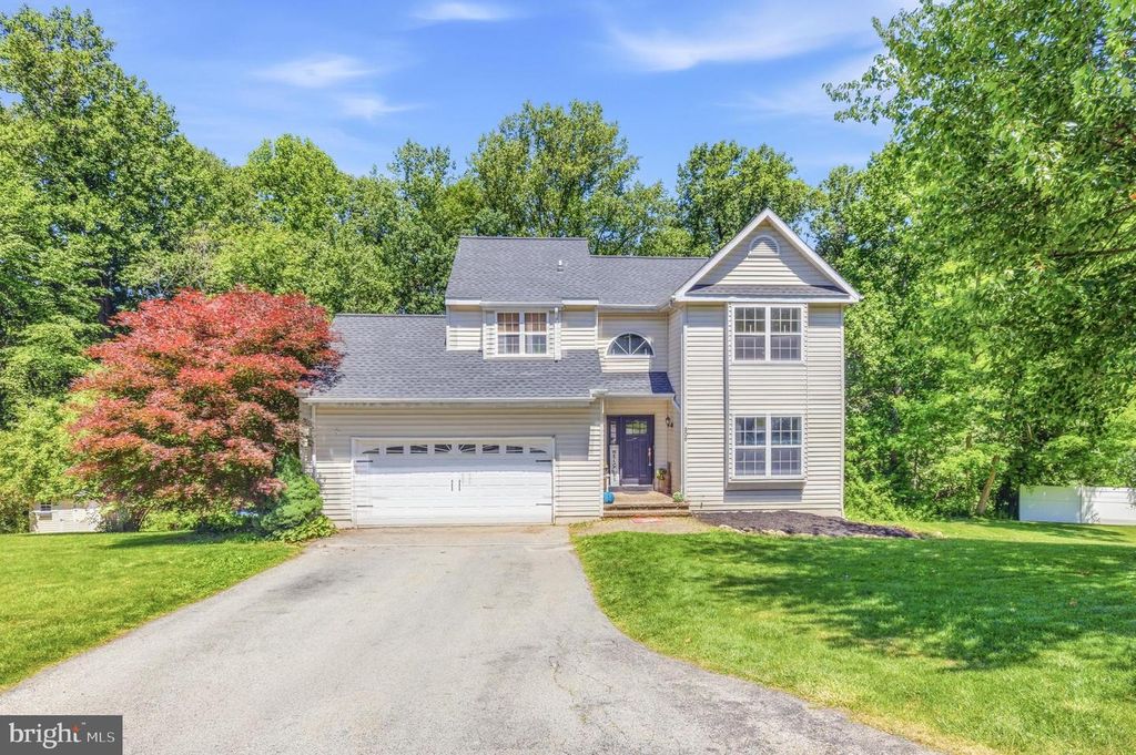 506 AUGUSTA DR, Coatesville, PA 19320