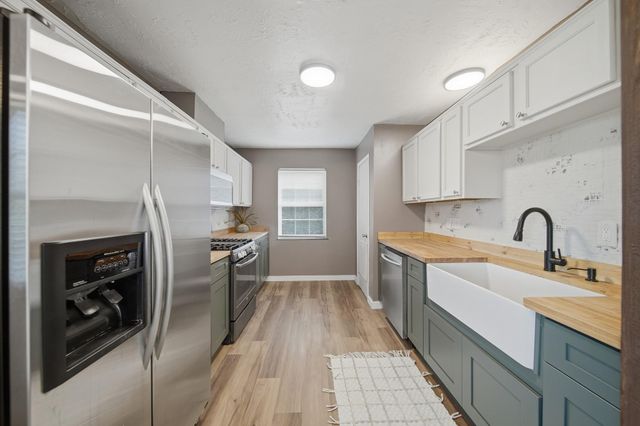 3403 Dryburgh Court, Huffman, TX 77336