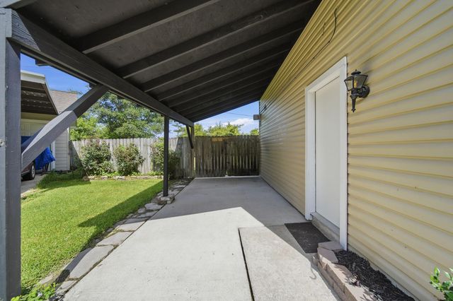 3403 Dryburgh Court, Huffman, TX 77336