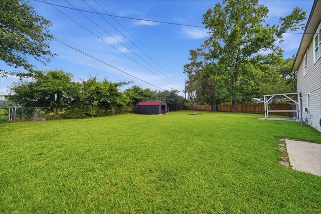 3403 Dryburgh Court, Huffman, TX 77336