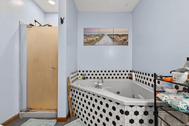 3491 E 200 N, Peru, IN 46970