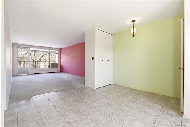 90-60 Union Turnpike 4F, Glendale, NY 11385