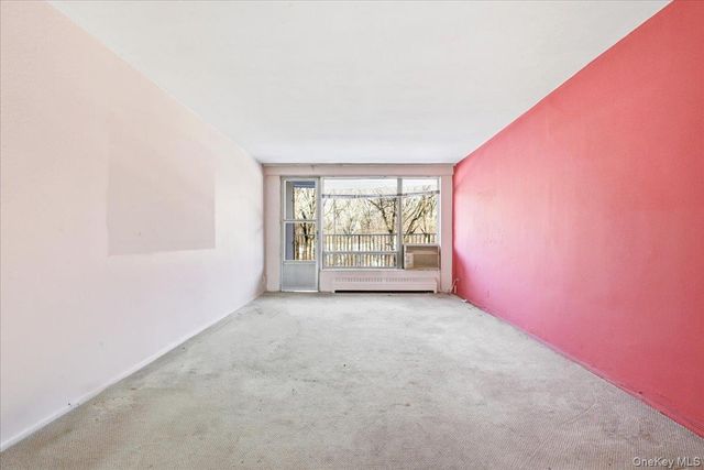 90-60 Union Turnpike 4F, Glendale, NY 11385