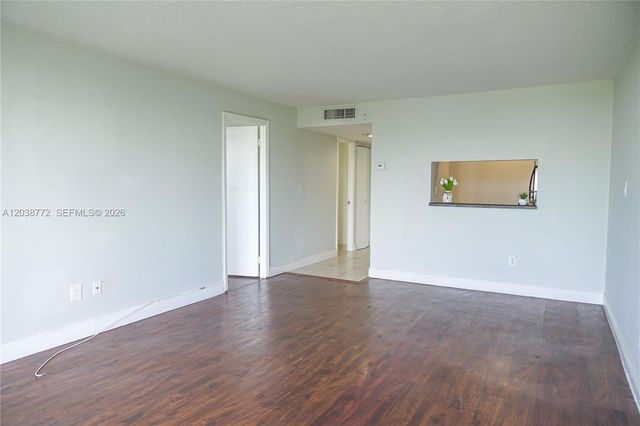 482 NW 165th St Rd A504, Miami, FL 33169