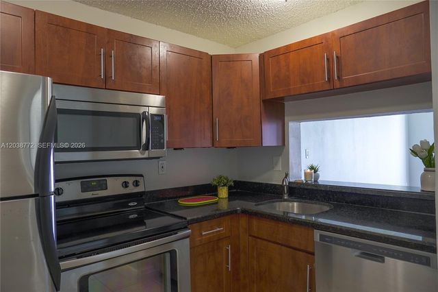 482 NW 165th St Rd A504, Miami, FL 33169