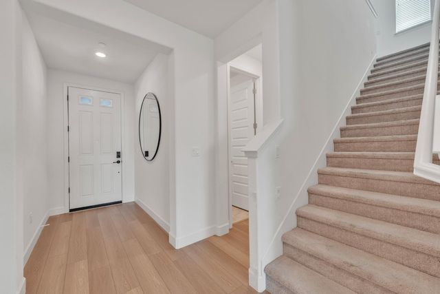 5049 Gold Rush Dr, Folsom, CA 95630