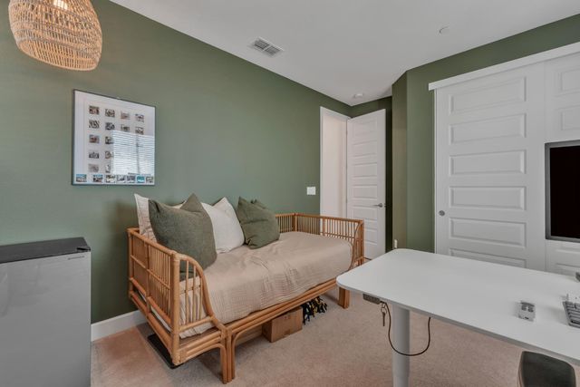 5049 Gold Rush Dr, Folsom, CA 95630
