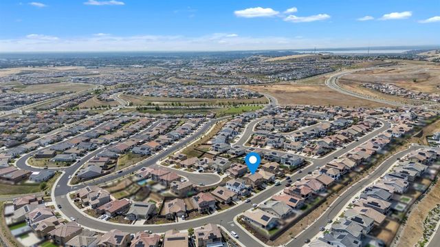 5049 Gold Rush Dr, Folsom, CA 95630