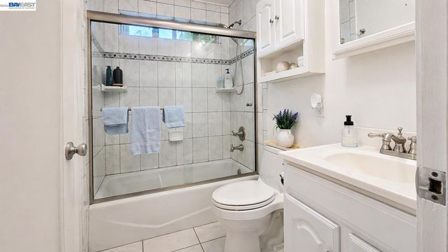 18183 Rainier Ave, Hayward, CA 94541