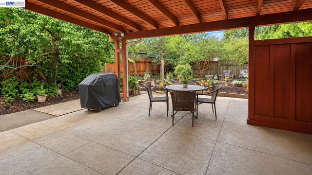 18183 Rainier Ave, Hayward, CA 94541